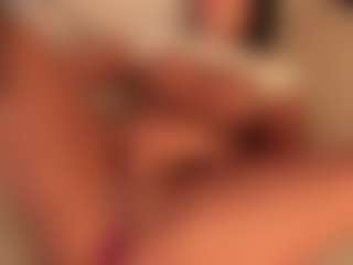 dionneventuri's Live Sex Cam Show