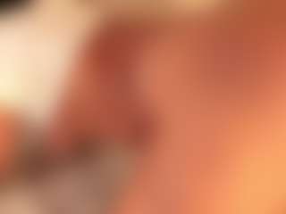 dionneventuri's Live Sex Cam Show