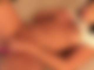 dionneventuri's Live Sex Cam Show