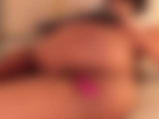 dionneventuri's Live Sex Cam Show