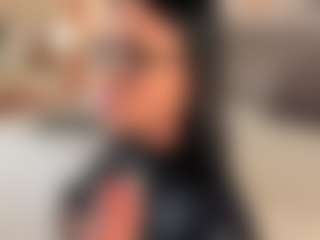 dionneventuri's Live Sex Cam Show