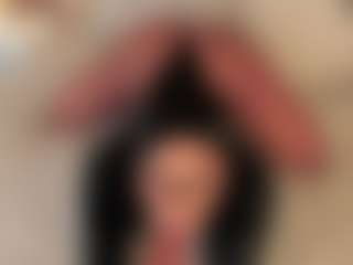dionneventuri's Live Sex Cam Show
