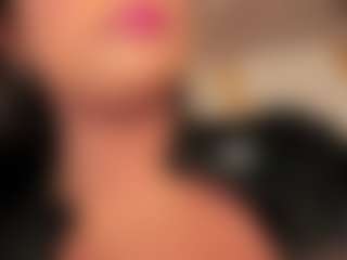 dionneventuri's Live Sex Cam Show