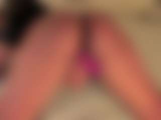 dionneventuri's Live Sex Cam Show