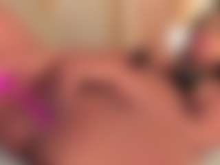 dionneventuri's Live Sex Cam Show