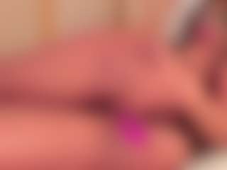 dionneventuri's Live Sex Cam Show