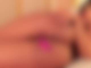 dionneventuri's Live Sex Cam Show
