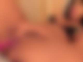 dionneventuri's Live Sex Cam Show