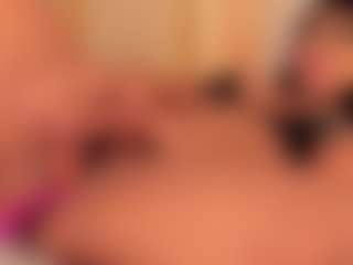 dionneventuri's Live Sex Cam Show