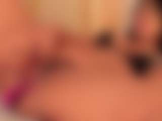 dionneventuri's Live Sex Cam Show
