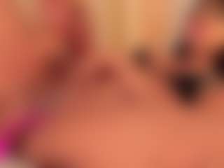 dionneventuri's Live Sex Cam Show