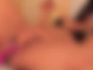 dionneventuri's Live Sex Cam Show
