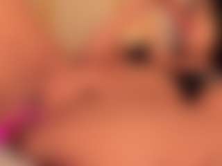 dionneventuri's Live Sex Cam Show