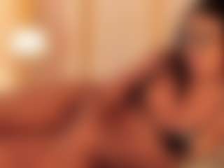 dionneventuri's Live Sex Cam Show