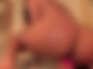 Dionne Venturi🌸's Live Sex Cam Show