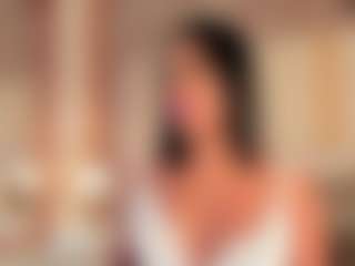 Dionne Venturi🌸's Live Sex Cam Show