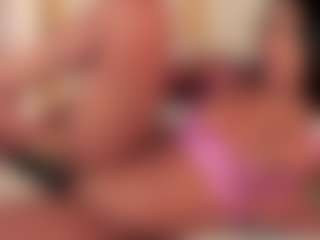 Dionne Venturi🌸's Live Sex Cam Show