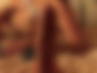 Dionne Venturi🌸's Live Sex Cam Show