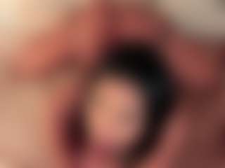 Dionne Venturi🌸's Live Sex Cam Show