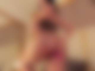 Dionne Venturi🌸's Live Sex Cam Show