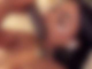 Dionne Venturi🌸's Live Sex Cam Show
