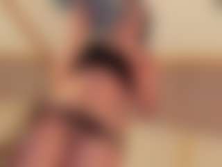 Dionne Venturi🌸's Live Sex Cam Show