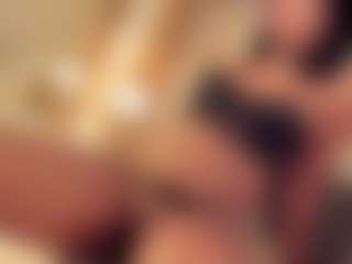 Dionne Venturi🌸's Live Sex Cam Show