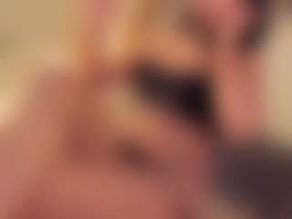 Dionne Venturi🌸's Live Sex Cam Show