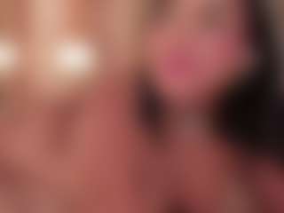 Dionne Venturi🌸's Live Sex Cam Show