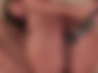 Dionne Venturi🌸's Live Sex Cam Show