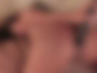 Live cam show with Dionne Venturi🌸 - Small Tits Brown Hair on Fling VIP Chat