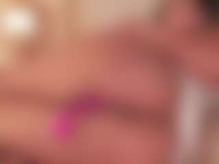 Dionne Venturi🌸's Live Sex Cam Show
