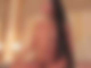 Live cam show with Dionne Venturi🌸 - Striptease on Free Soda
