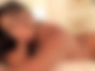 Dionne Venturi🌸's Live Sex Cam Show
