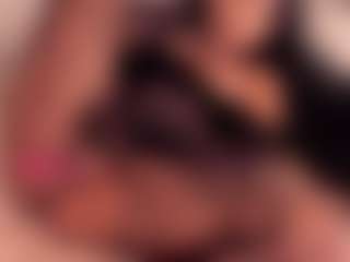 Dionne Venturi🌸's Live Sex Cam Show
