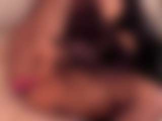 Dionne Venturi🌸's Live Sex Cam Show