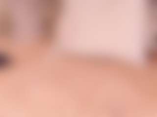 Dionne Venturi🌸's Live Sex Cam Show