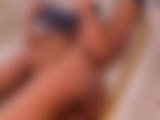 Dionne Venturi🌸's Live Sex Cam Show
