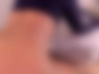 Dionne Venturi🌸's Live Sex Cam Show