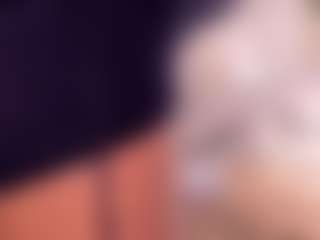 Dionne Venturi🌸's Live Sex Cam Show