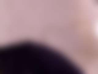 Dionne Venturi🌸's Live Sex Cam Show