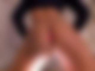 Dionne Venturi🌸's Live Sex Cam Show