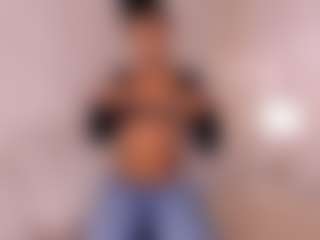 Dionne Venturi🌸's Live Sex Cam Show