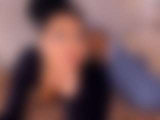 Dionne Venturi🌸's Live Sex Cam Show