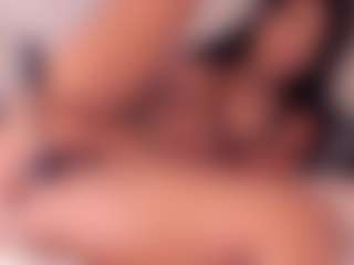 Dionne Venturi🌸's Live Sex Cam Show