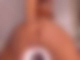 Live cam show with Dionne Venturi🌸 - Brown Hair Teen (18+) on Camsoda