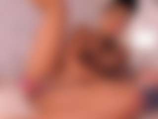 Dionne Venturi🌸's Live Sex Cam Show