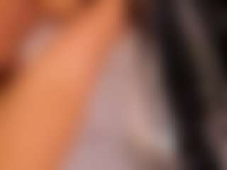 Dionne Venturi🌸's Live Sex Cam Show