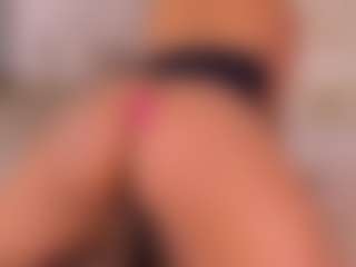 Dionne Venturi🌸's Live Sex Cam Show