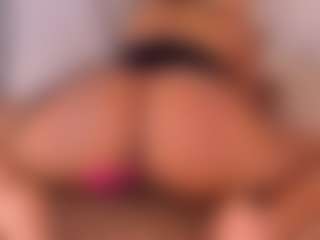 Dionne Venturi🌸's Live Sex Cam Show